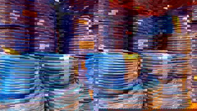 Foam Cleaner cleaning hose in spools