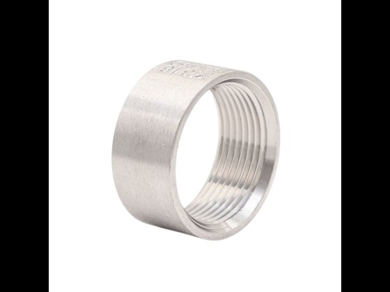 Half socket in stainless AISI 316, designed for demanding industrial environments. Durable and hygienic solution. Buy from Alfotech!